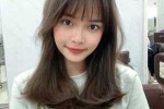 圆脸头发厚适合什么发型（圆脸适合厚刘海吗）