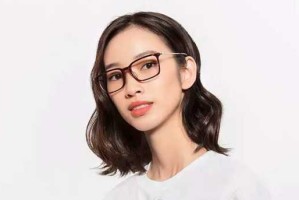 方脸戴什么眼镜