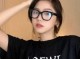 戴眼镜的女生怎么打扮