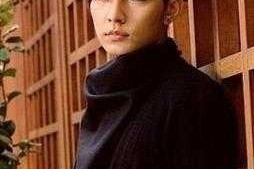 朋克发型男短发怎么弄（朋克发型男短发怎么弄好看）