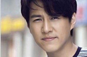 头顶扁平适合什么发型（头顶扁平适合什么发型好看男）