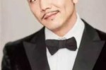 男人什么发型显得成熟（有胡子的男人适合什么颜色的头发）
