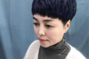 剪完碎盖头好换什么发型好,今年剪什么发型好看女50岁
