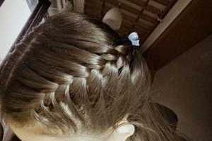 儿童编花辫子怎么编（儿童编花辫子怎么编好看）
