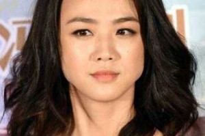 头发丝硬适合什么发型（头发丝硬适合什么发型女生）