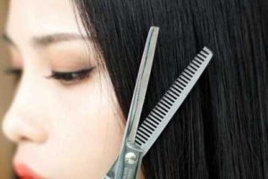 自己怎么理发,怎么自己剪发尾