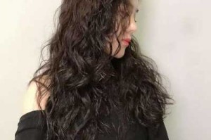 热烫怎么烫才有弹性（热烫:烫出后弹性不好，卷度松散…问题出在那方面，为怎么）