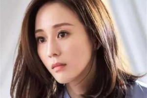 30岁女人留什么发型（30岁女人留什么发型好看）