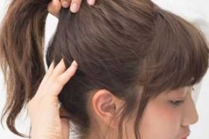 黑头发怎么扎好看（女孩表演节目怎么扎头发短受）