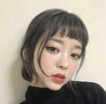瓜子脸适合什么刘海（瓜子脸适合什么刘海）