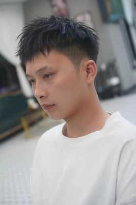 m型发际线适合什么发型（m型发际线适合什么发型）