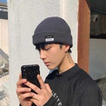 针织帽怎么戴好看（针织帽怎么戴好看男生）