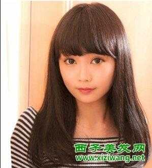头发很硬适合留什么刘海,女生头发粗硬适合什么发型