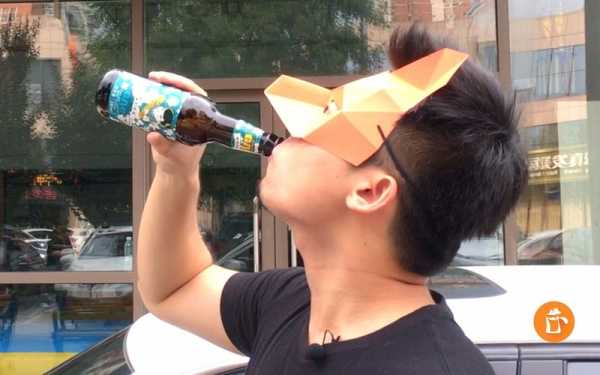 怎么吹（普通的啤酒怎么一口吹一瓶啊）