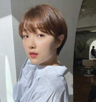 头发细软少适合什么发型（头发细软少适合什么发型女生）