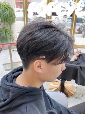 沙发发质适合什么发型（男生沙发发质适合什么发型）