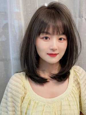 圆脸型适合什么样的发型（圆脸型适合什么样的发型女）