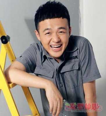锅盖头怎么留（我想剪一个锅盖头、怎么留）