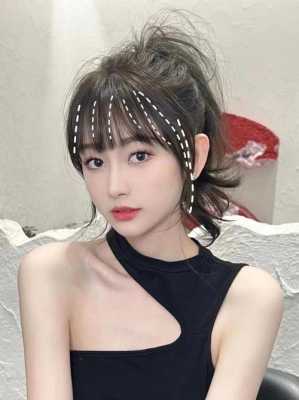 方脸适合剪什么刘海（方脸适合剪什么刘海女学生）