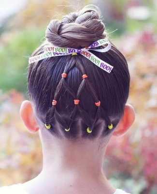 六一儿童节头发怎么梳（六年级六一发型怎么扎好看）