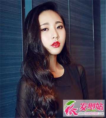 长脸适合什么样的卷发（长脸适合什么样的卷发女）