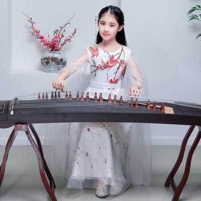 古筝头发怎么梳,古筝演出发型怎么梳好看