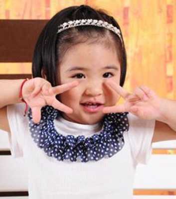 女宝宝发型短发怎么剪（幼儿短发怎么剪）