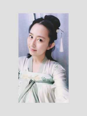 穿汉服短发怎么弄发型好看,中短发怎么弄汉服发型好看