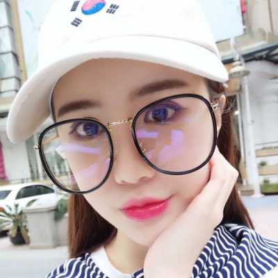 短脸适合什么眼镜