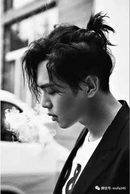 头大适合扎头发还是散头发,男士头大适合什么发型好看