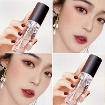 化妆用什么（化妆用什么定妆）