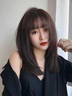脸大什么发型（脸大什么发型最合适）