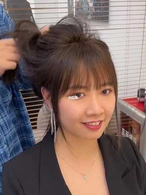 圆脸怎么剪刘海（圆脸刘海怎么剪最好看）
