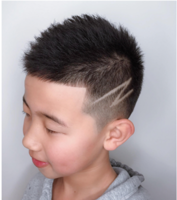 男孩头发怎么剪（2岁男孩发型自剪）