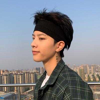 发带怎么带,发带怎么带好看男生
