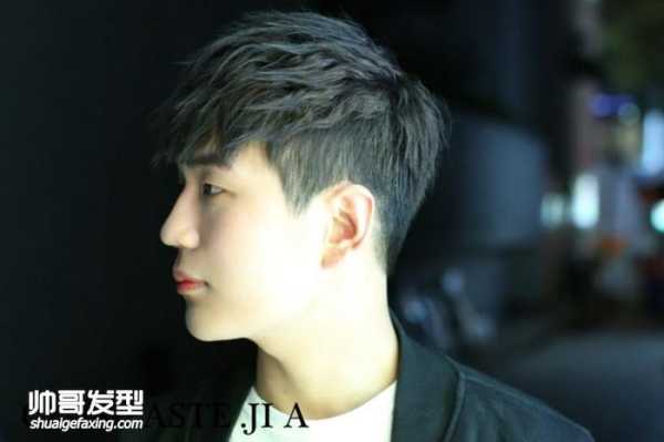 男生烫发后怎么吹头发,男生怎么弄发型好看