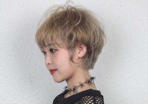 短发配什么刘海好看选这六款刘海才是真的好看,短发适合什么烫发女