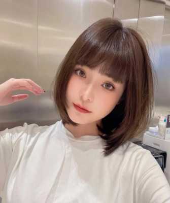 短发适合什么颜色（短发染什么颜色显气质）