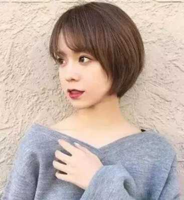 短头发适合什么发型（大脸短头发适合什么发型）