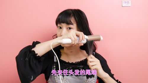 卷发棒怎么使用（手动卷发棒怎么使用）