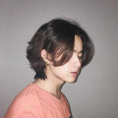 男生什么发型最好看（男生长发短发哪个更受欢迎）