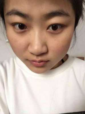什么样的脸色（什么样的脸色）