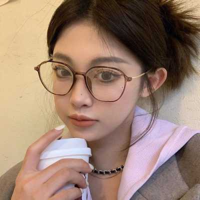 脸小适合什么眼镜,