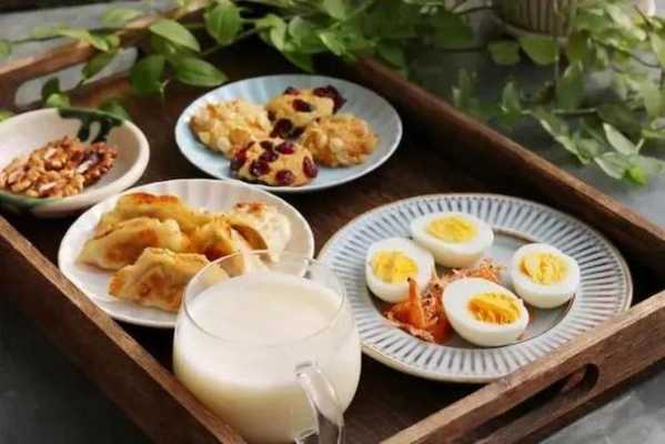 头发怎么变浓密（头发怎么变浓密吃什么）