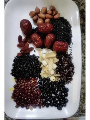 养发的食物有,喝什么养发生发固叿