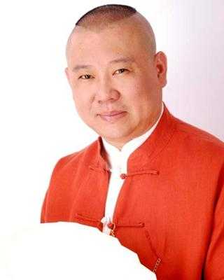 郭德纲发型叫什么,郭德纲是什么发型图片