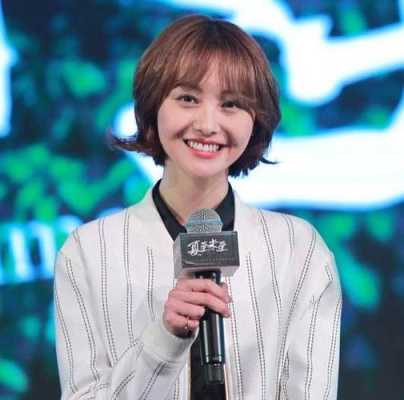 现在流行什么脸型（请问什么时候流行脸大的女孩子脸我已经准备好了就等它流行了🌞暗示什么意思）