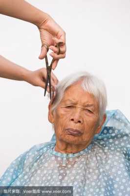 老太太头发怎么剪（老太太头发怎么剪视频）
