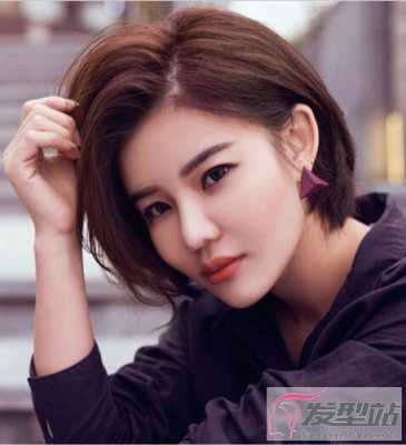菱形圆脸适合什么发型（菱形圆脸适合什么发型女）