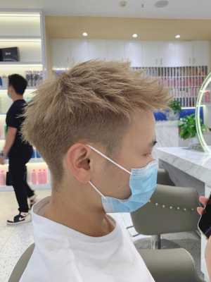 男生染发什么颜色好（男生染发什么颜色好看）